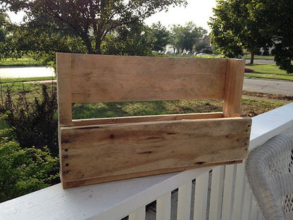 Small Wood Pallet Shelf